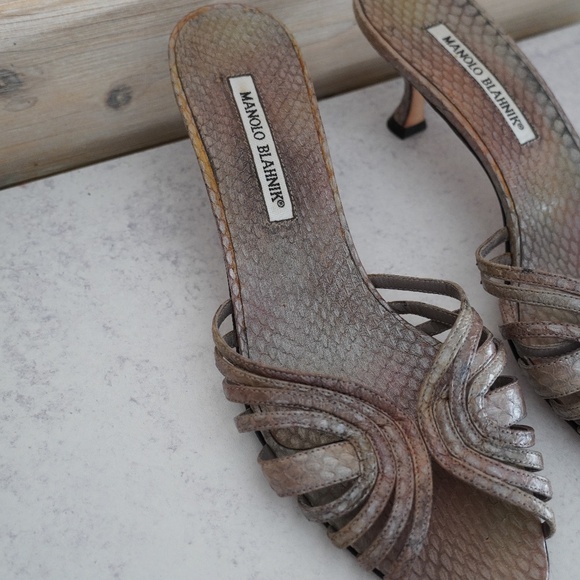 Manolo Blahnik Multicolor Snakeskin Kitten Heels - Picture 3 of 11